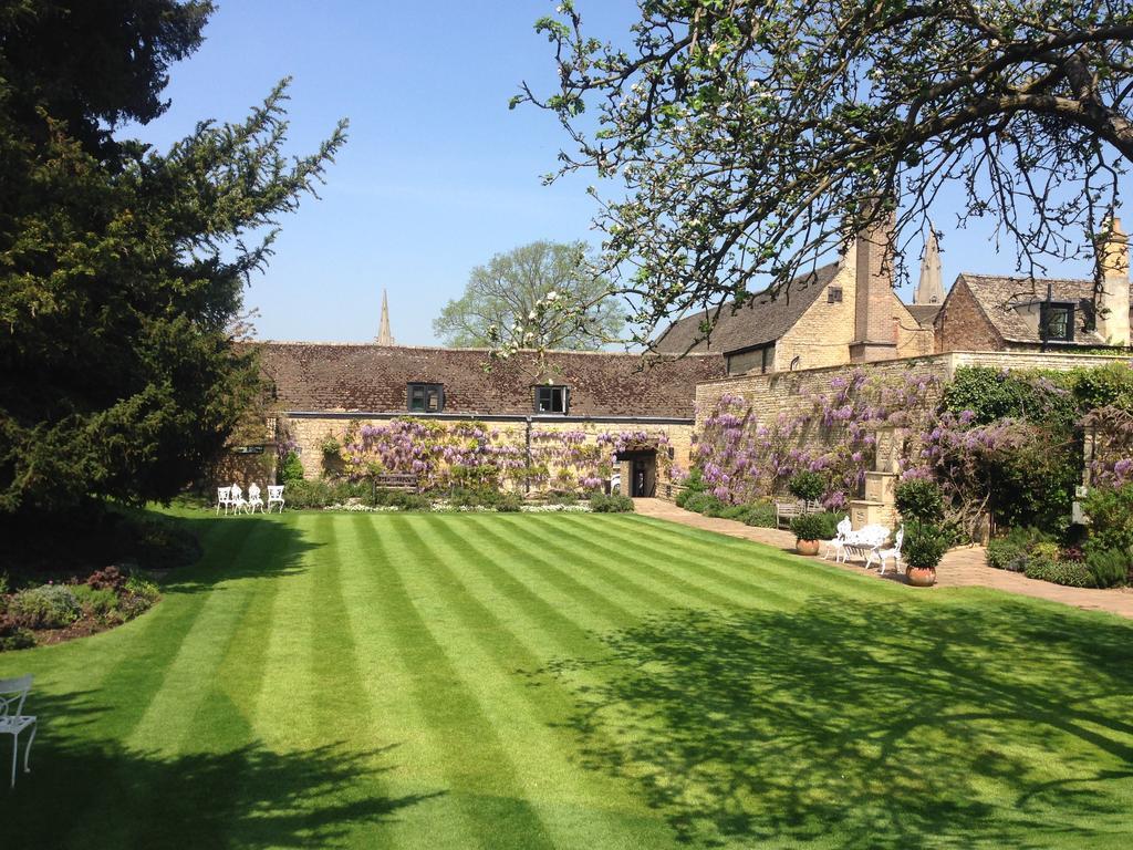 The George Hotel Of Stamford Exterior foto